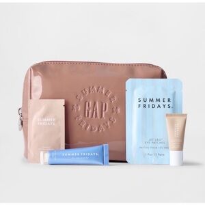 Gap x Summer Fridays Cosmetic Case & Gift Set